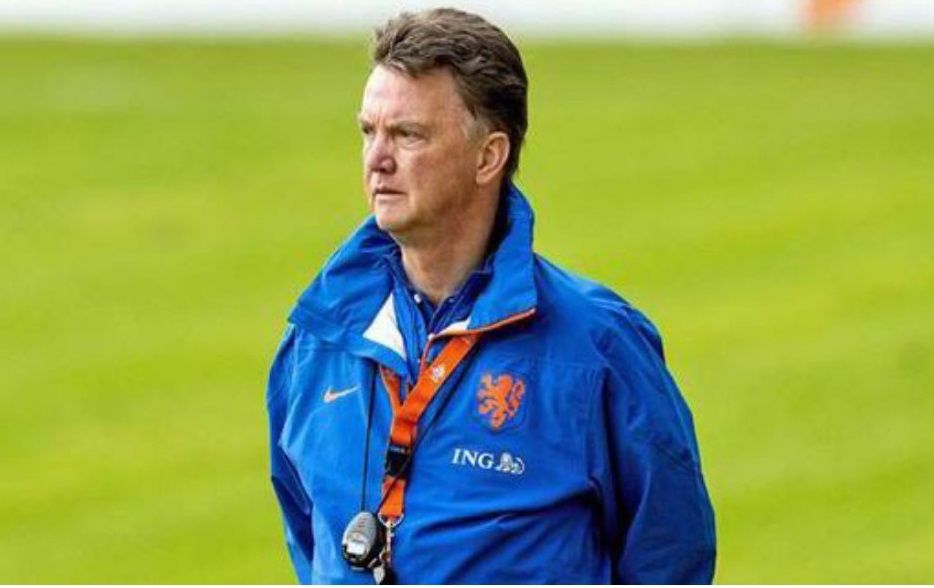Van Gaal ingatkan ten Hag Tolak Tawaran Manchester United, Ini Alasannya - Pos Jakut